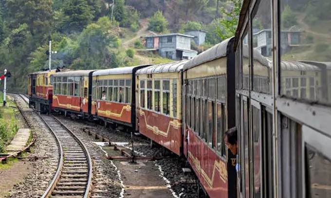 பாடசாலை விடுமுறை முன்னிட்டு இன்று முதல் விசேட ரயில் சேவை